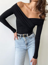 eb2d63784f9e4d13b4f80caa917636f9-Max